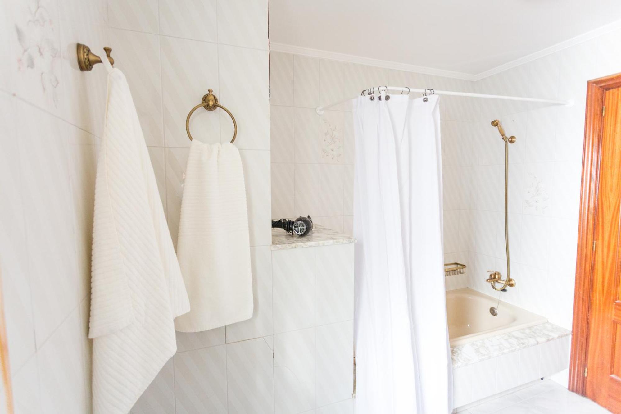 Disfruta De Melide En Este Amplio Apartamento Екстериор снимка