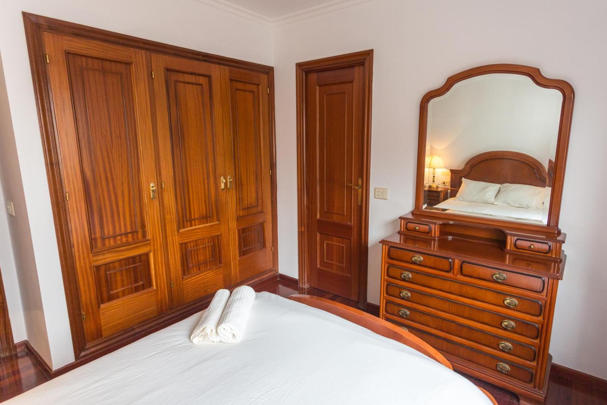Disfruta De Melide En Este Amplio Apartamento Екстериор снимка